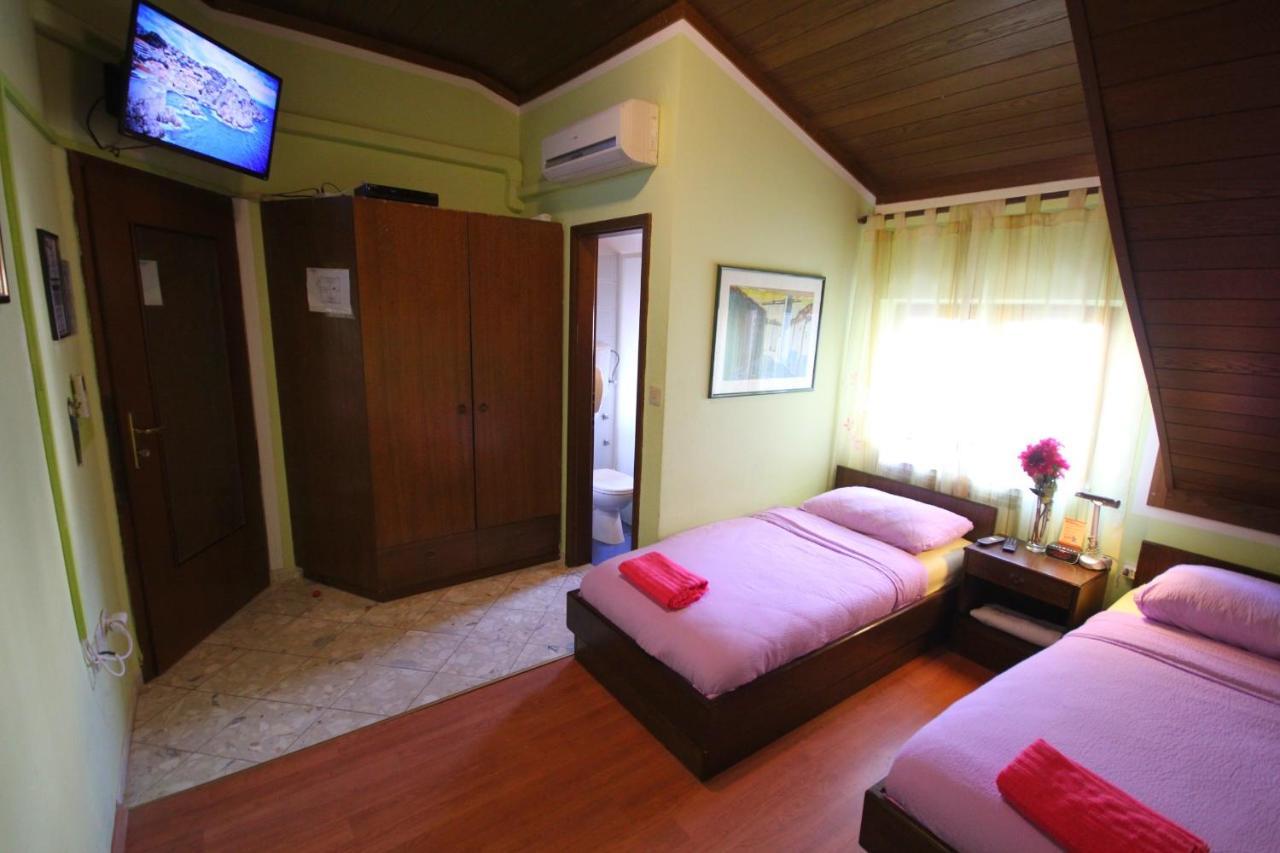 Guest House Vila Micika ドゥブロブニク エクステリア 写真